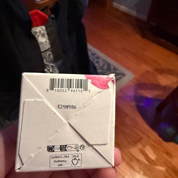 Glow Recipe Plum Plump Gloss Balm with Pink Tint - Picture 5 of 6